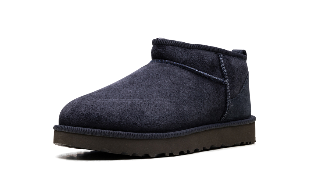 Classic Ultra Mini Boot WMNS 4A
